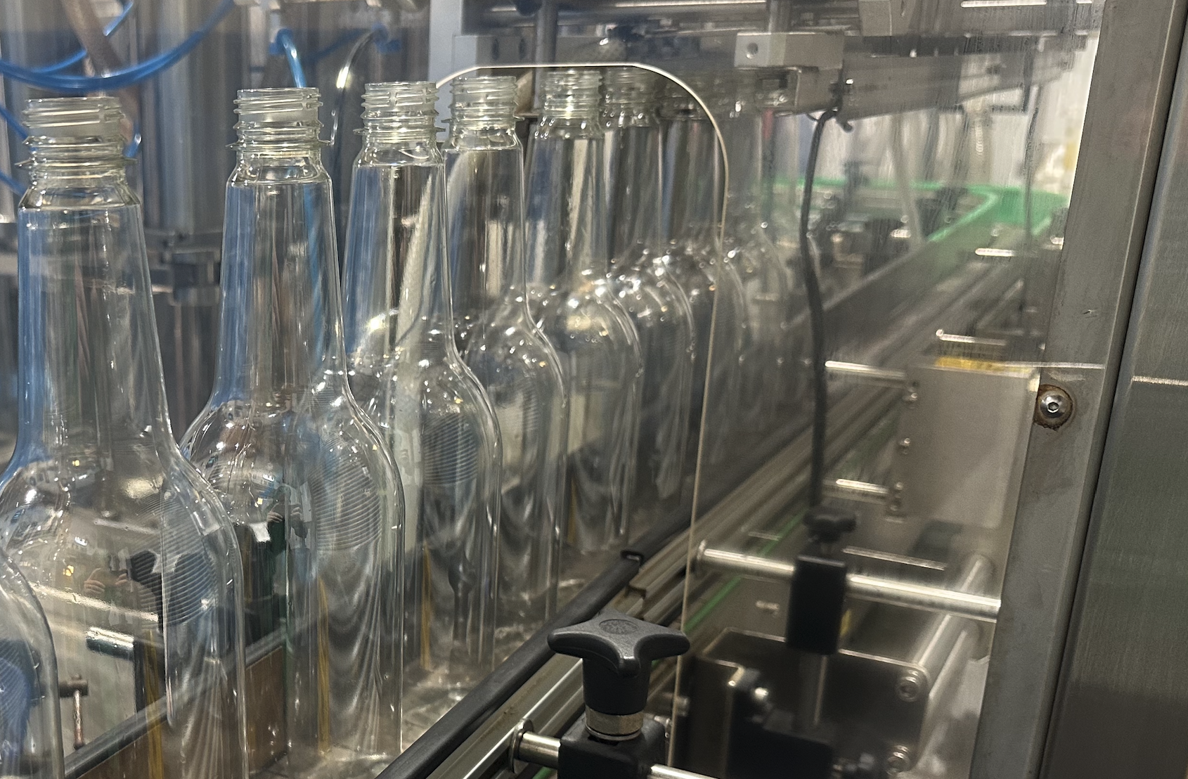Contract Liquid Filling